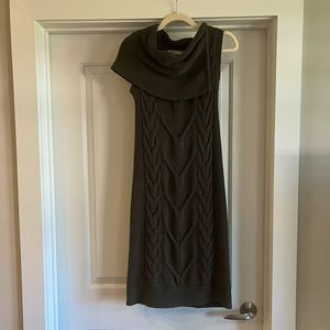 Vintage BCBGeneration dark olive green sleeveless sweater dress size Xs/S